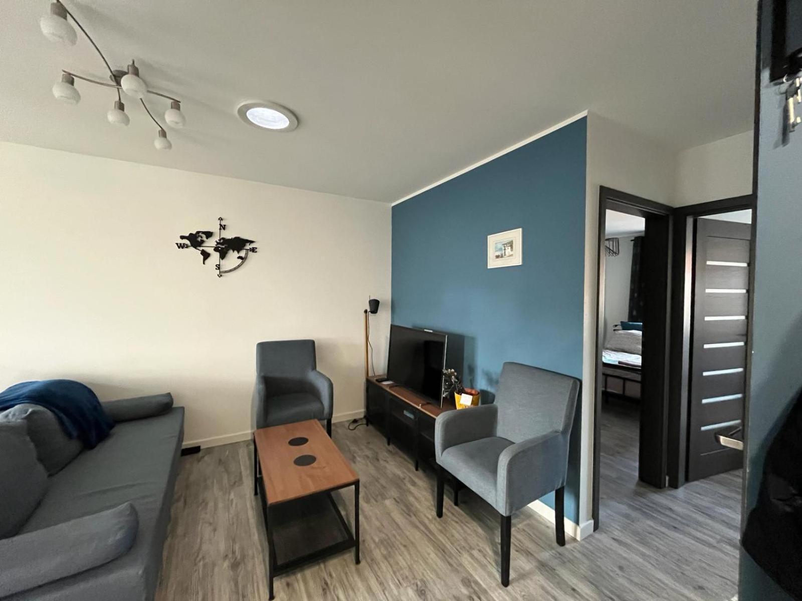 Apartament Hugo シフィノウイシチェ エクステリア 写真